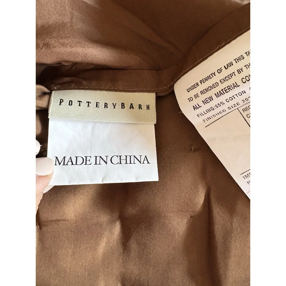 Pottery‎ Barn 20 x 26 Velvet Handcrafted ONE Box Stitch Sham in Mocha